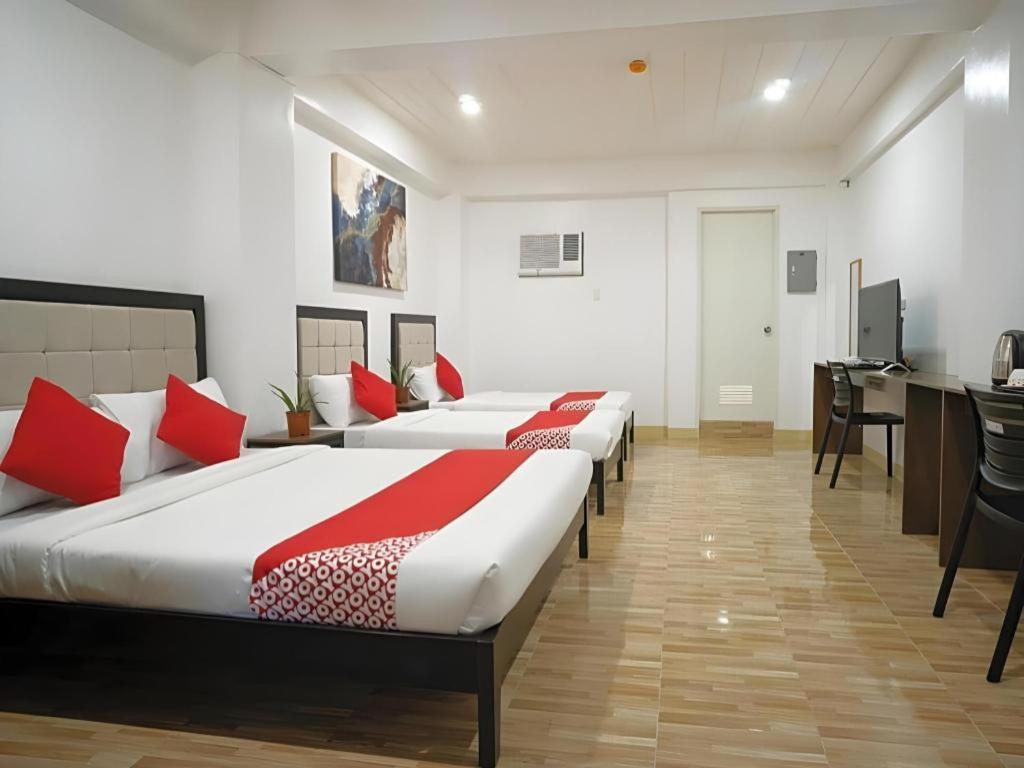 Oyo 150 Davao Airport View Hotel Zewnętrze zdjęcie